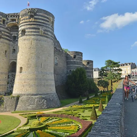 Vue Sur La - - Proche Gare Apartment *